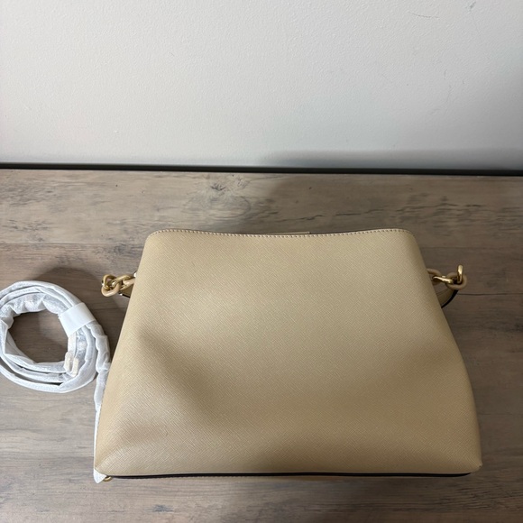 Michael Kors Sofia Large Saffiano Leather Satchel Tote Purse Beige Cream - Picture 8 of 10